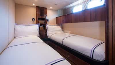 Twin Cabin