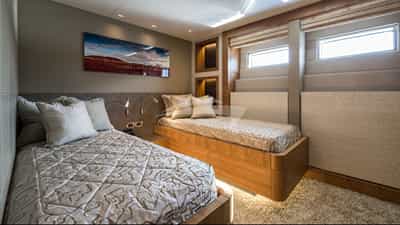Twin Cabin