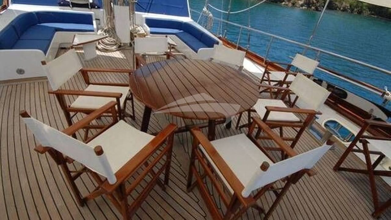 Deck Seating