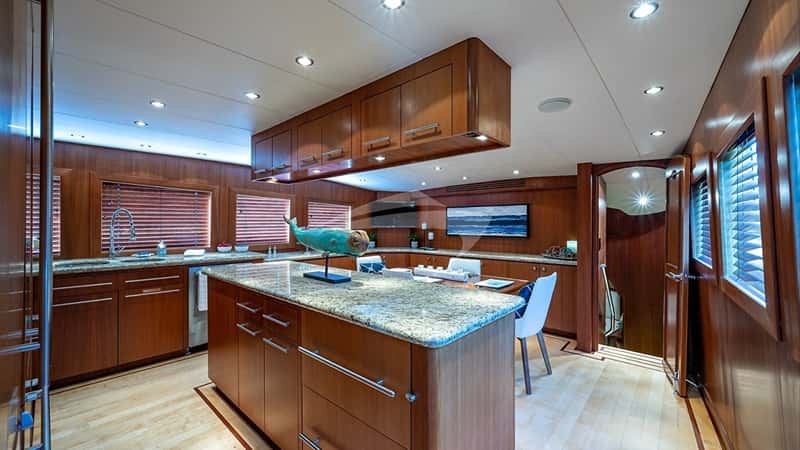 MAGNUM RIDE 31m motor yacht charter, photo 7