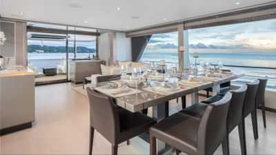 Formal Dining (Sistership)