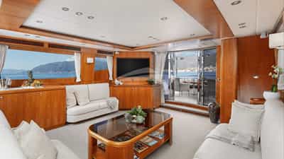 Salon view aft
