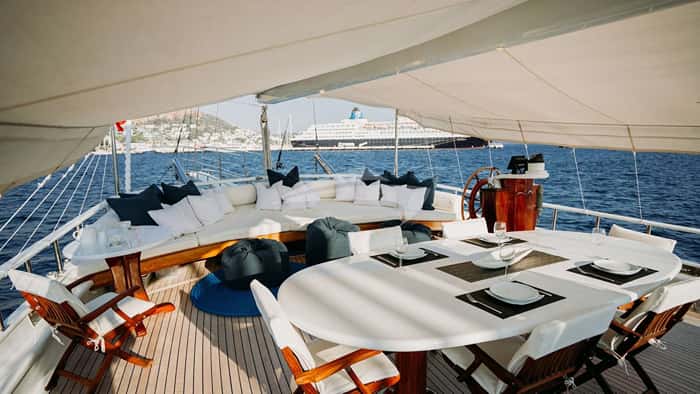 BEYAZ LALE 24m motor yacht charter, photo 3