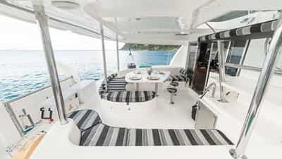 Cockpit lounge
