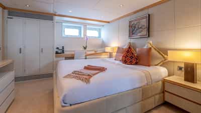 Guest Cabin