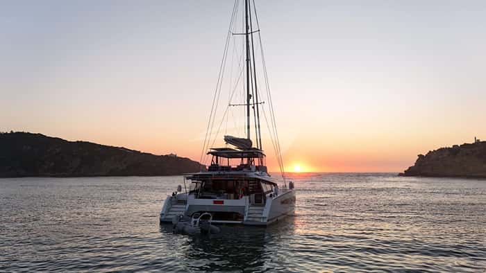 CATALYST 18m sailing yacht charter, photo 3