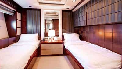Twin Cabin