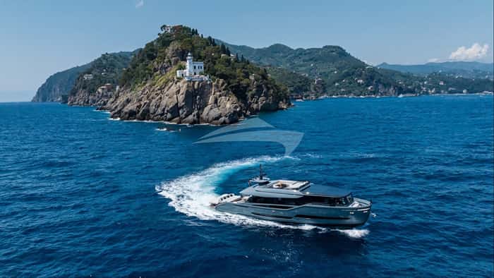 MARTITA 22m motor yacht charter, photo 3