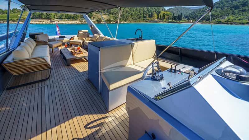 PHANTOM 26m motor yacht charter, photo 9