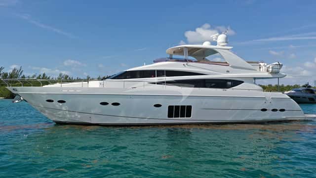 PRAYING FOR OVERTIME 26m motor yacht for charter