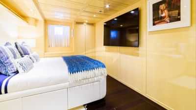 Master Stateroom 2