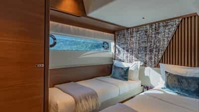 Twin bed convertible into double, starboard