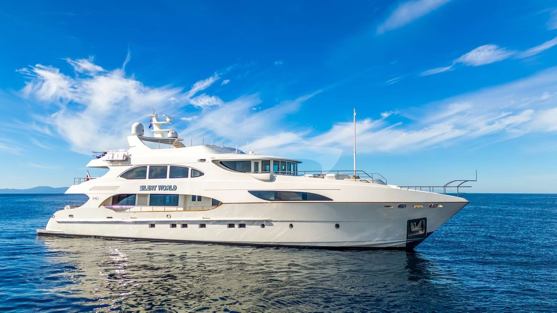 SILENT WORLD, Motor yacht, 39 m