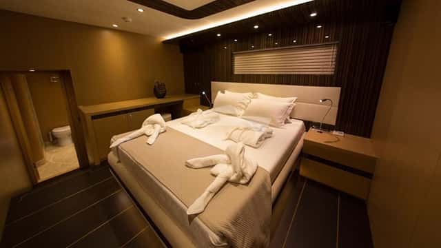 LE PIETRE yacht charter photo 5