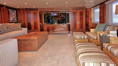 Sky Lounge
