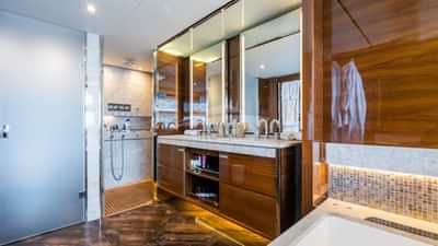 Master stateroom en suite