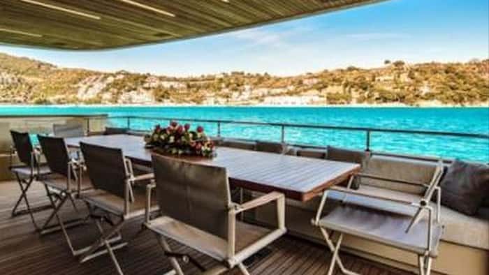 ANYTHING GOES V 34m motor yacht charter, photo 2