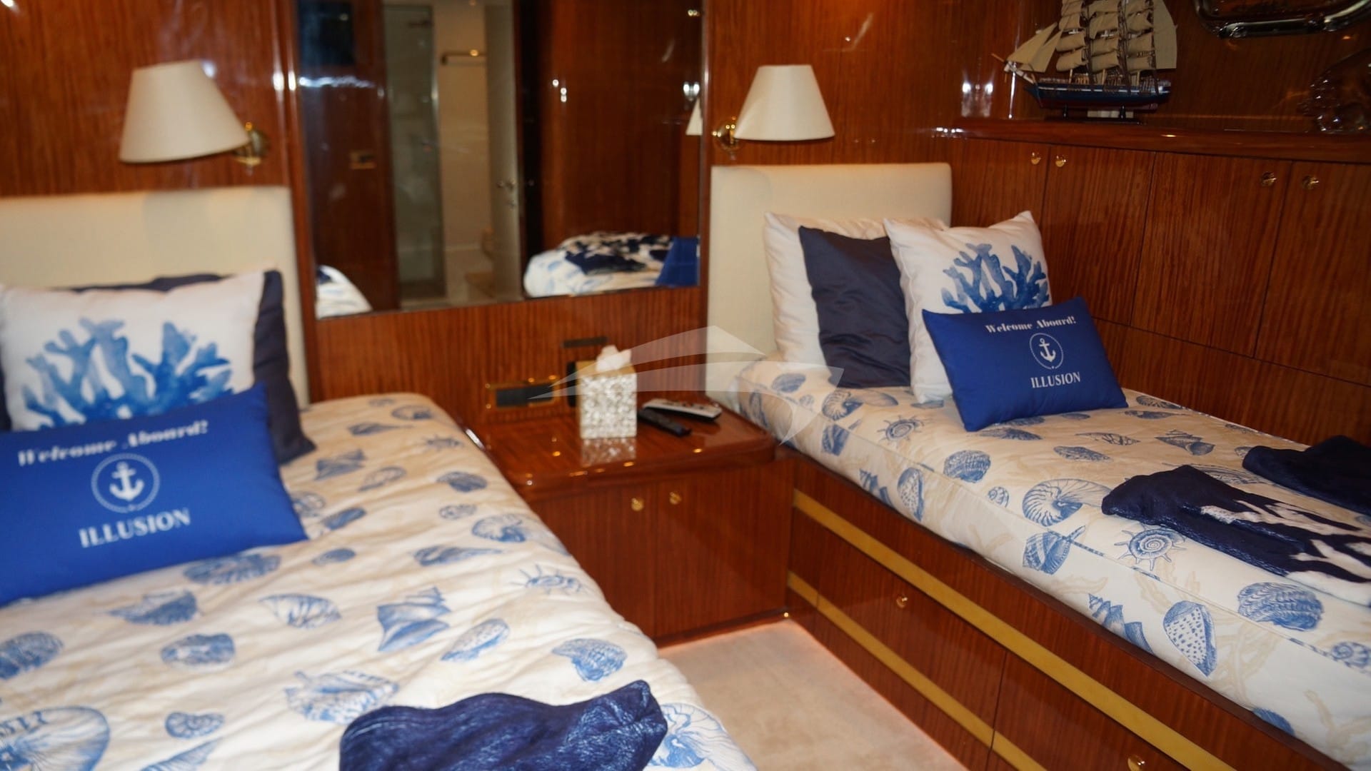 Guest Stateroom (Full bed & Twin)