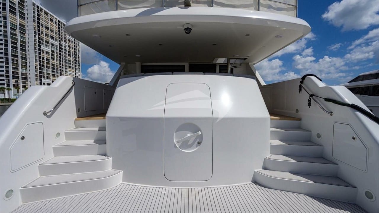 Motor Yacht HARD TIMES (10).JPEG