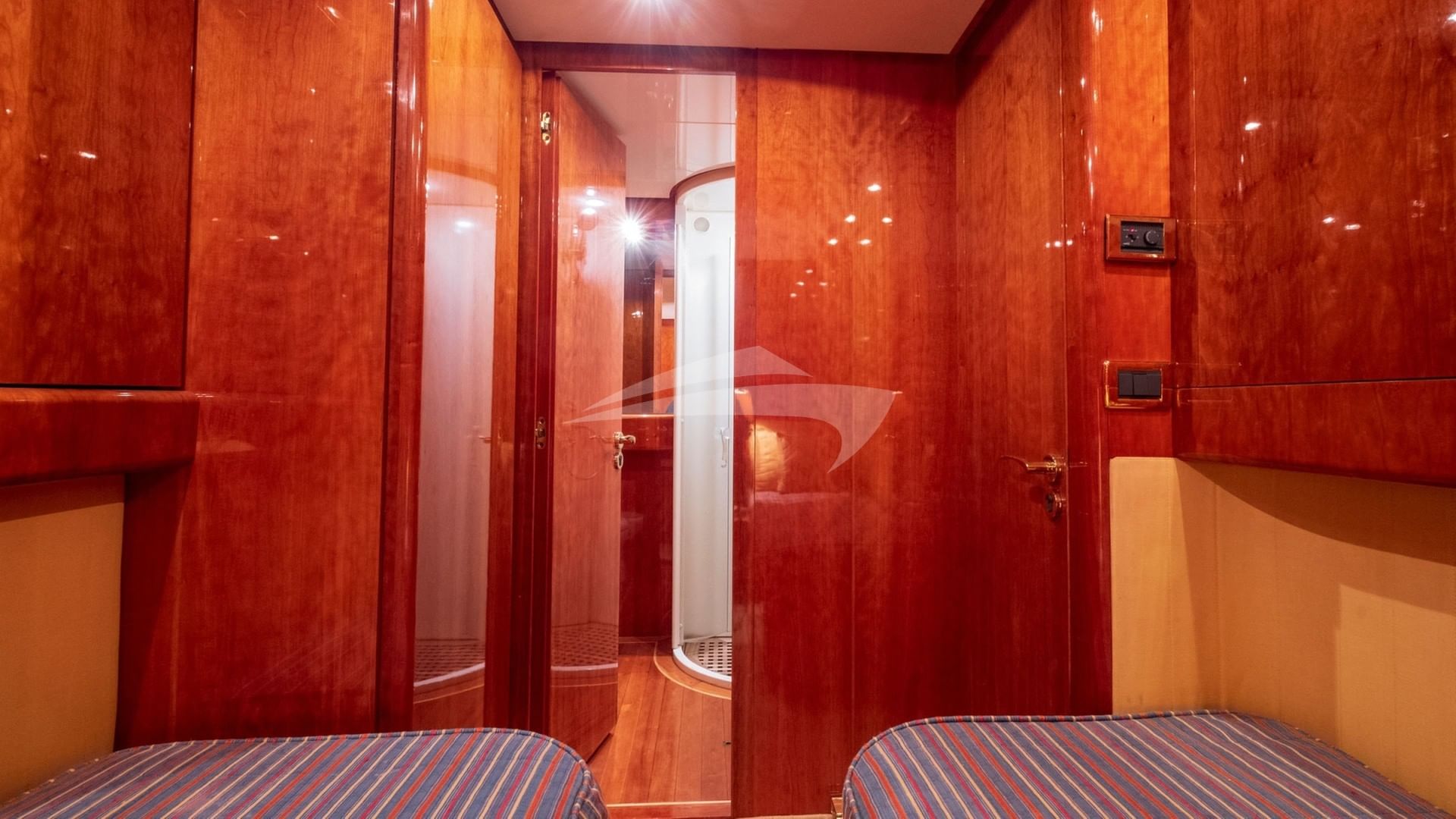 BarbarossaMoratti-SanLorenzo-72-Twin Cabin-02