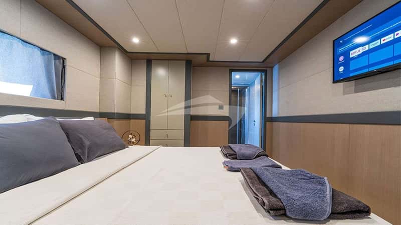 ALBATROS EXPLORER 26m motor yacht charter, photo 8