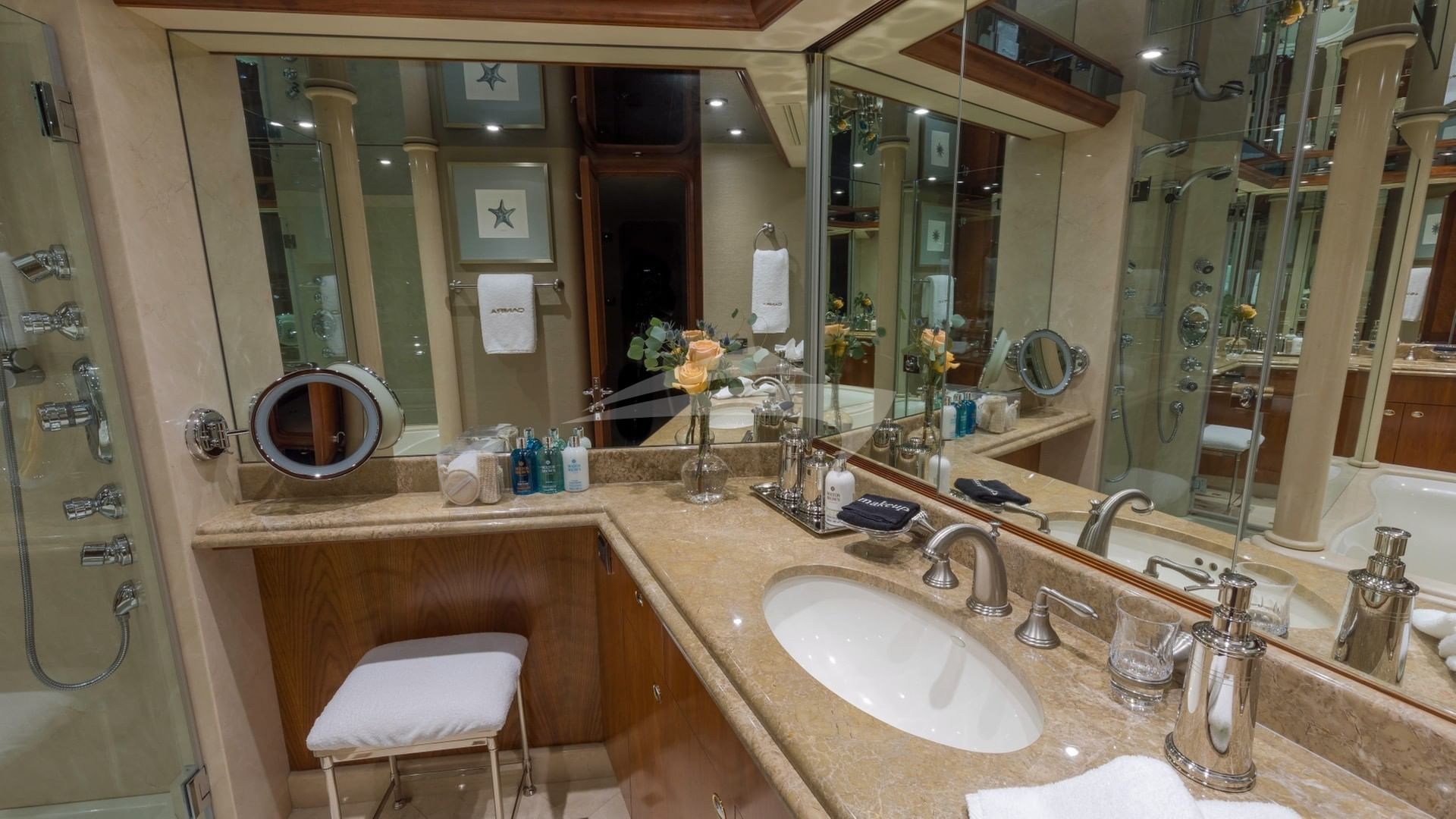 Master Ensuite - His and Hers