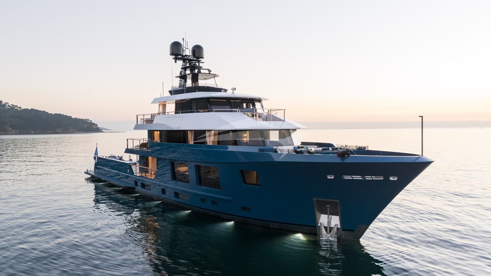 KING BENJI, photo from the yacht portfolio 5