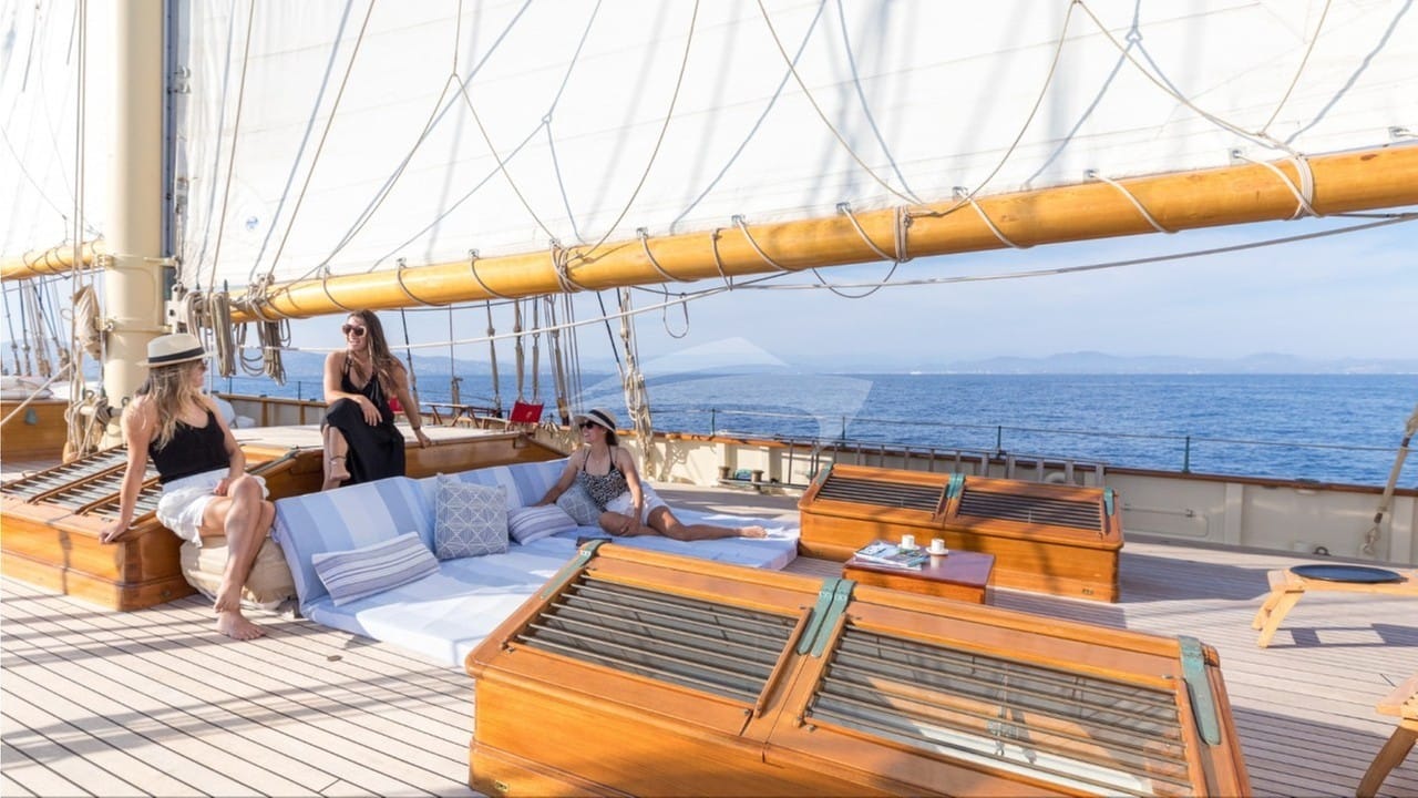 new_bgyb_charter_atlantic_classic_schooner_luxury_sailing_yacht_007
