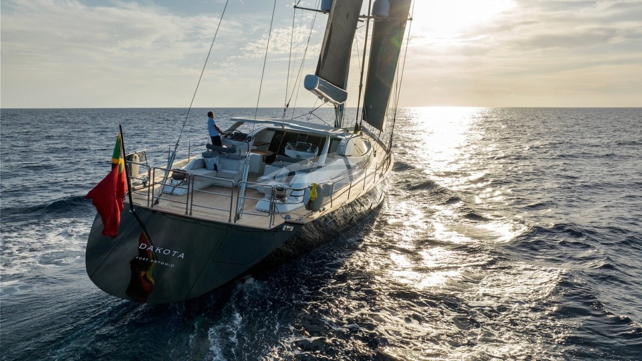 Stern underway