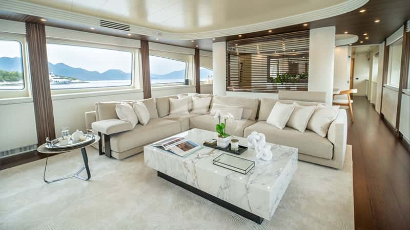 PAREAKI II 39m motor yacht charter, photo 4