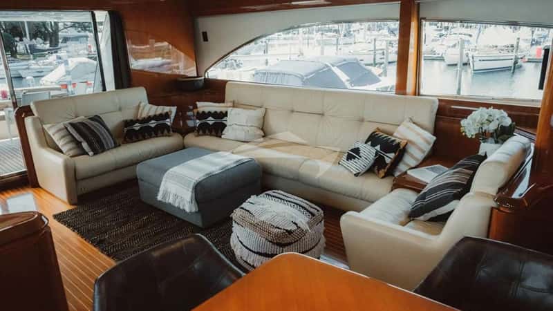 MAGIC SIX 27m motor yacht charter, photo 2