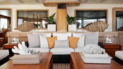 Outdoor lounge