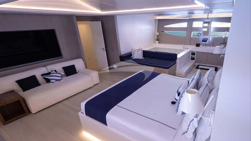 BLUE DEVIL 42m motor yacht charter, photo 9