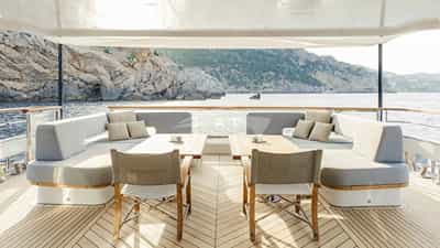 Aft Deck Seating and Dining