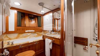 ELLEN 40m sailing yacht charter, photo 11