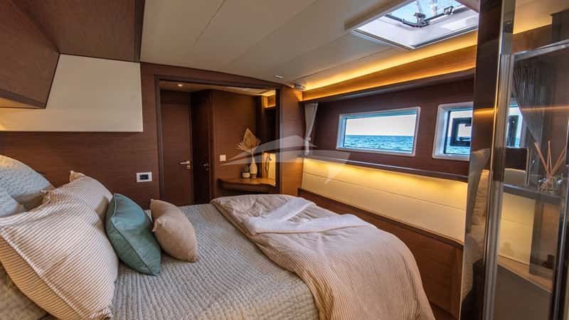LIQUID ZEN 16m sailing yacht charter, photo 6