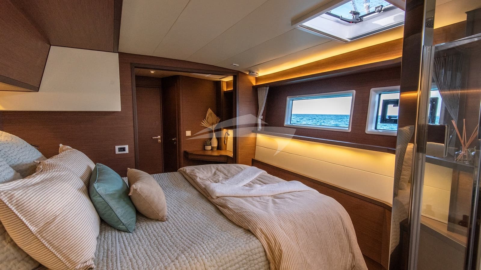 LIQUID ZEN, photo from the yacht portfolio 5
