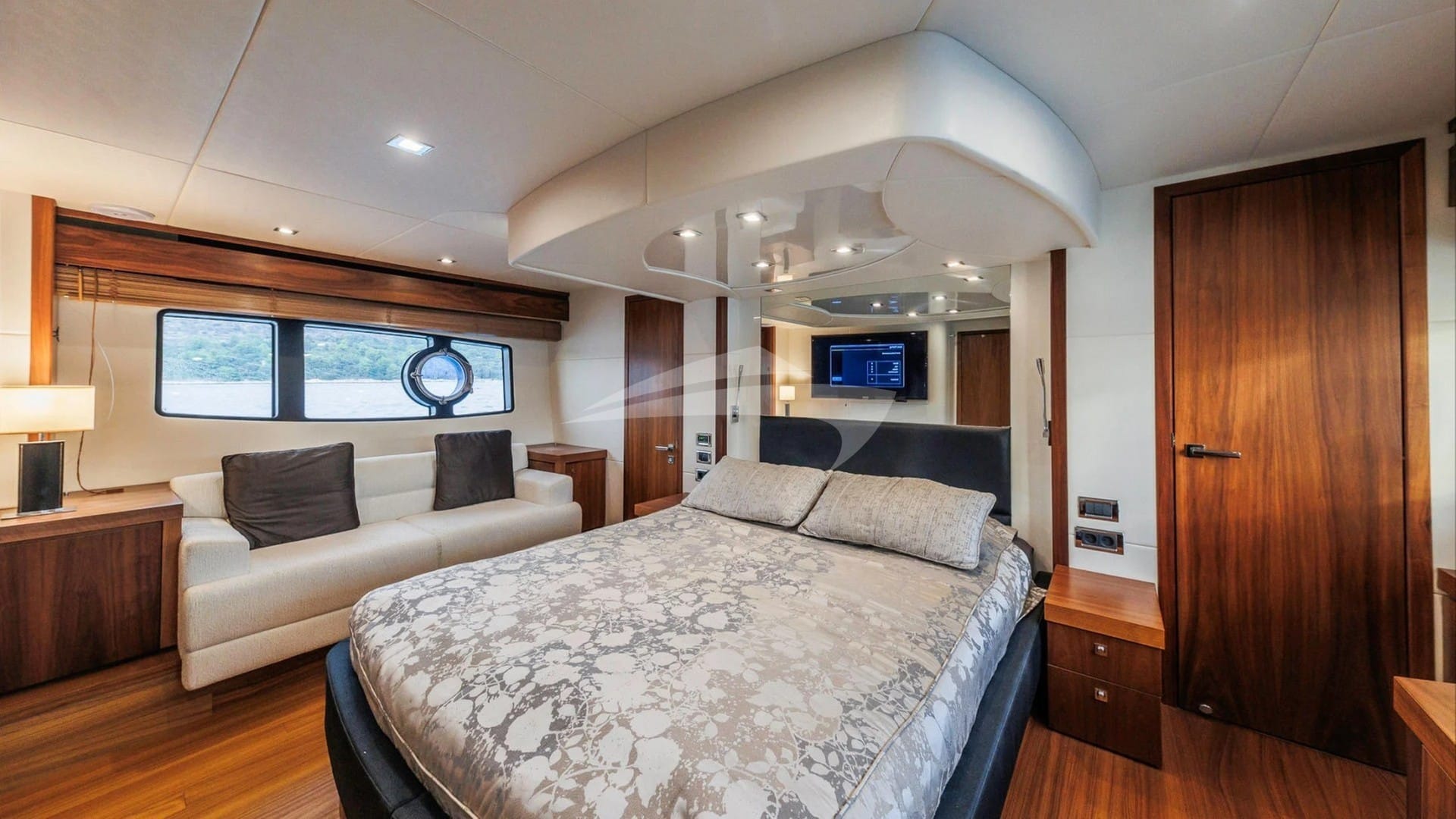 Master Cabin
