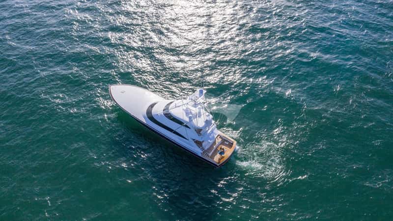 SPECULATOR 92 28m motor yacht charter, photo 3