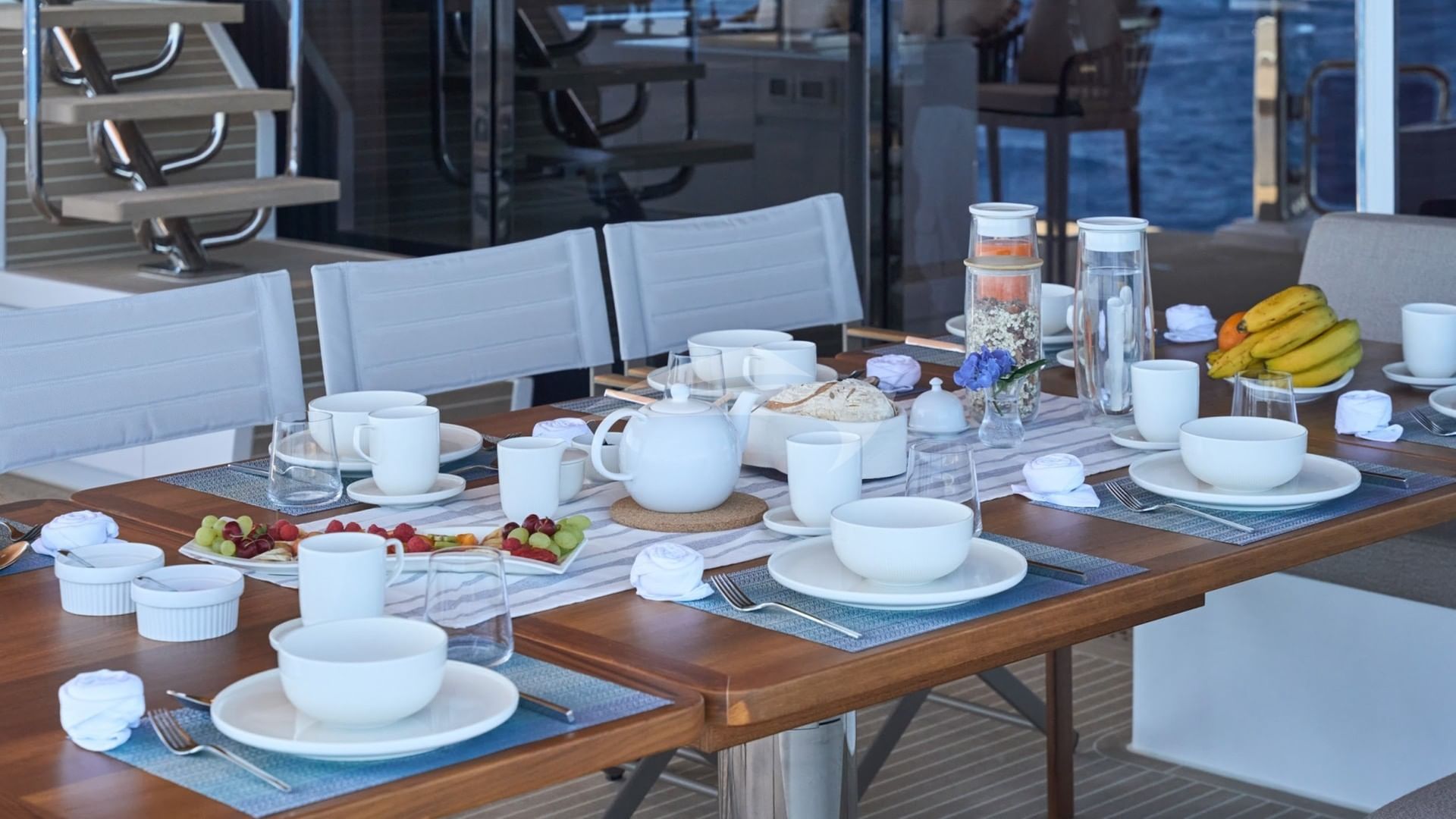 ATRAVERSIA breakfast