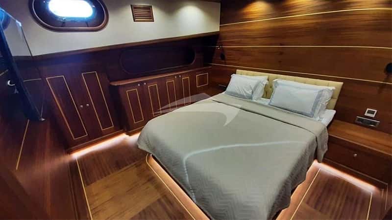 CARPEDIEM CORAL 24m motor yacht charter, photo 7