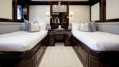 Twin Cabin