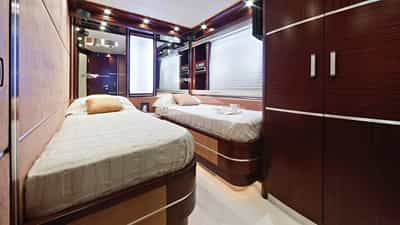 Guest twin cabin