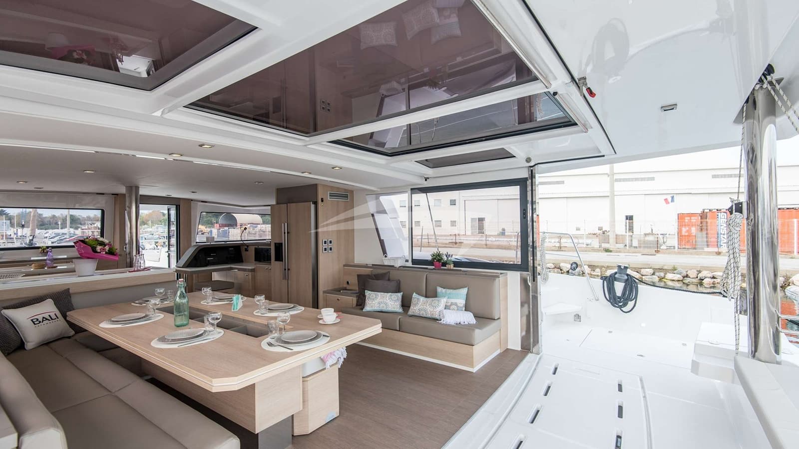 TWO OCEANS, photo from the yacht portfolio 14