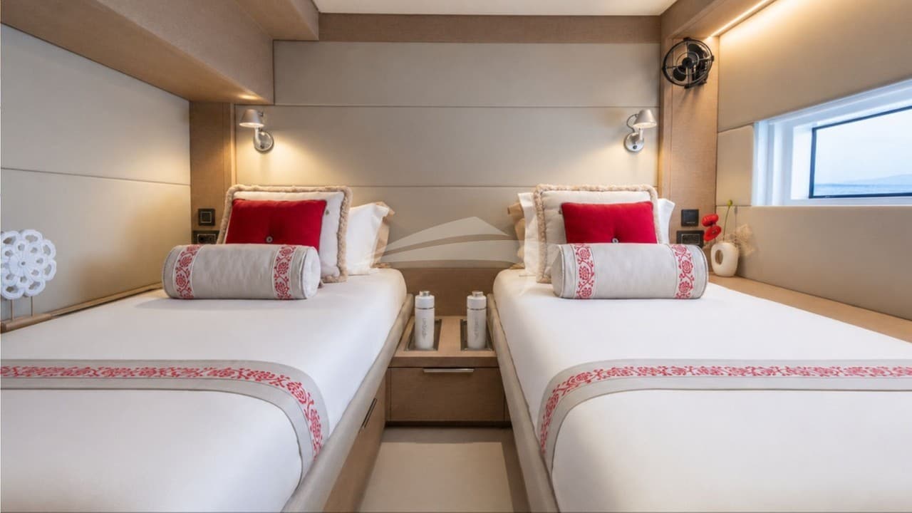 LADY ROSE, photo from the yacht portfolio 15