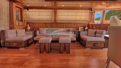 Saloon