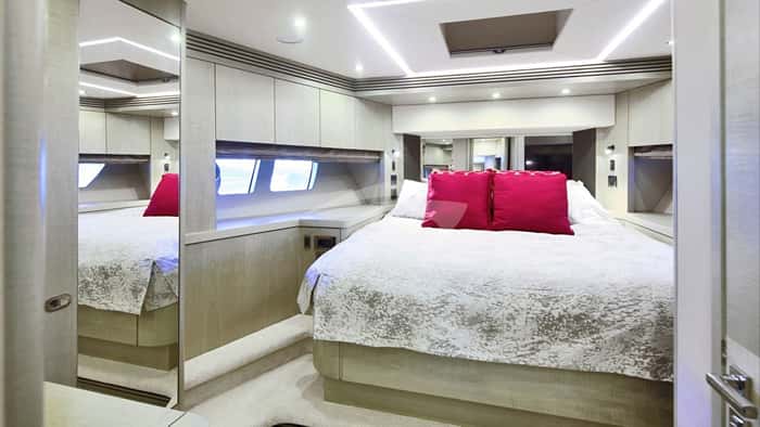 RAOUL W 24m motor yacht charter, photo 5