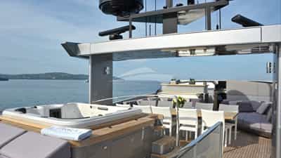 sun deck