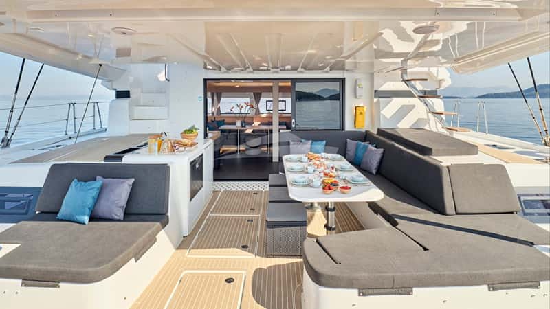 AZUL 17m sailing yacht charter, photo 4