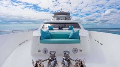 Bow Seating